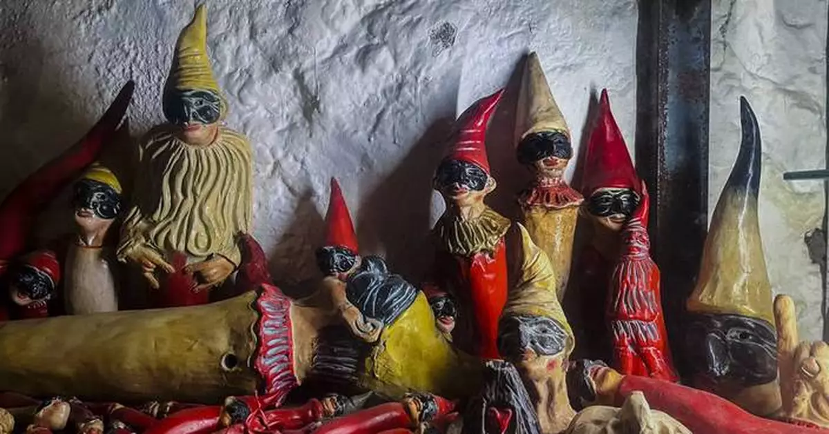 An iconic symbol of love and fortune, the red horn 'cornicello' brings Naples tradition to the world