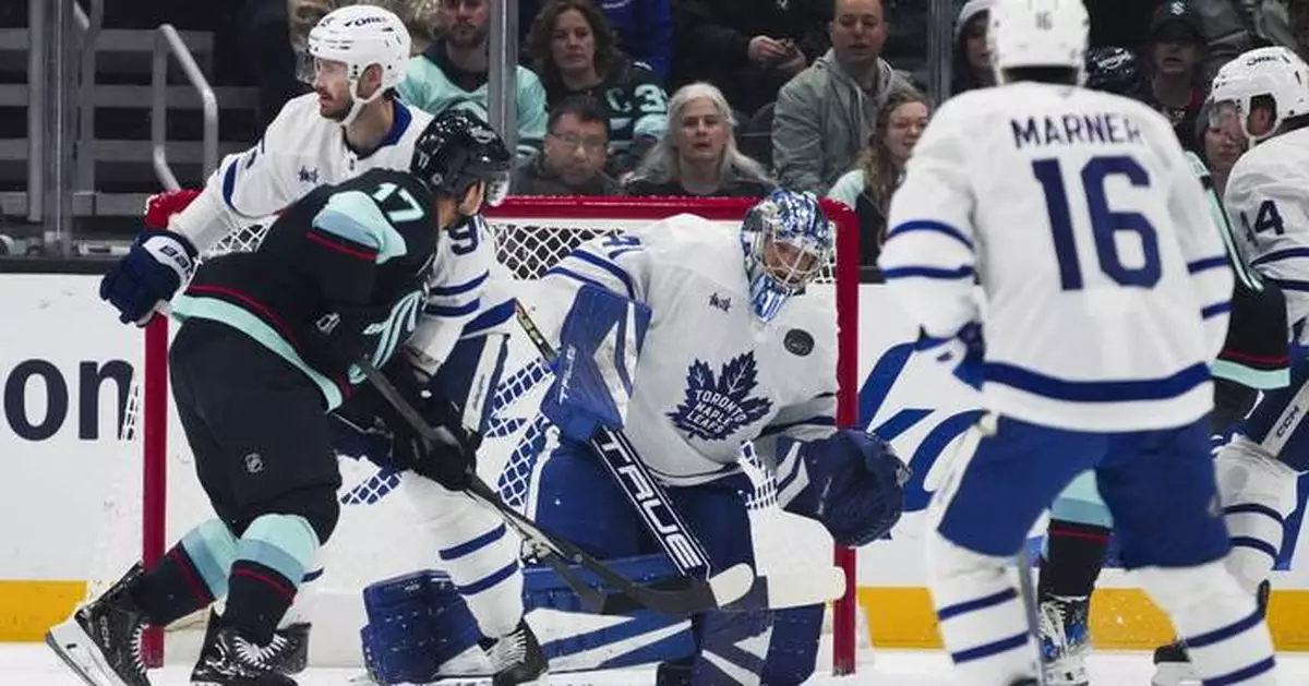 Stolarz makes 27 saves to help Maple Leafs beat Kraken 3-1