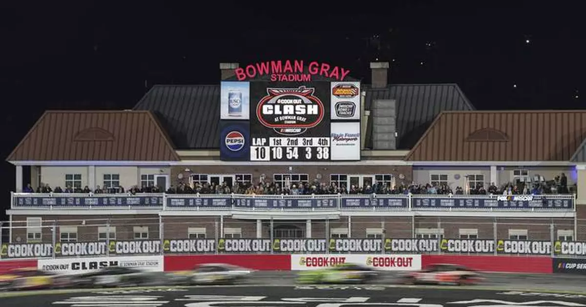 Chase Elliott wins Clash at Bowman Gray and sets sights on following it with Daytona 500 victory