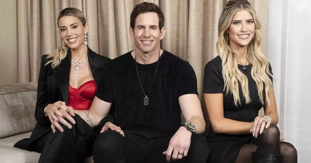 Exes make good competition on HGTV's 'The Flip Off' with the El Moussas, Christina Haack