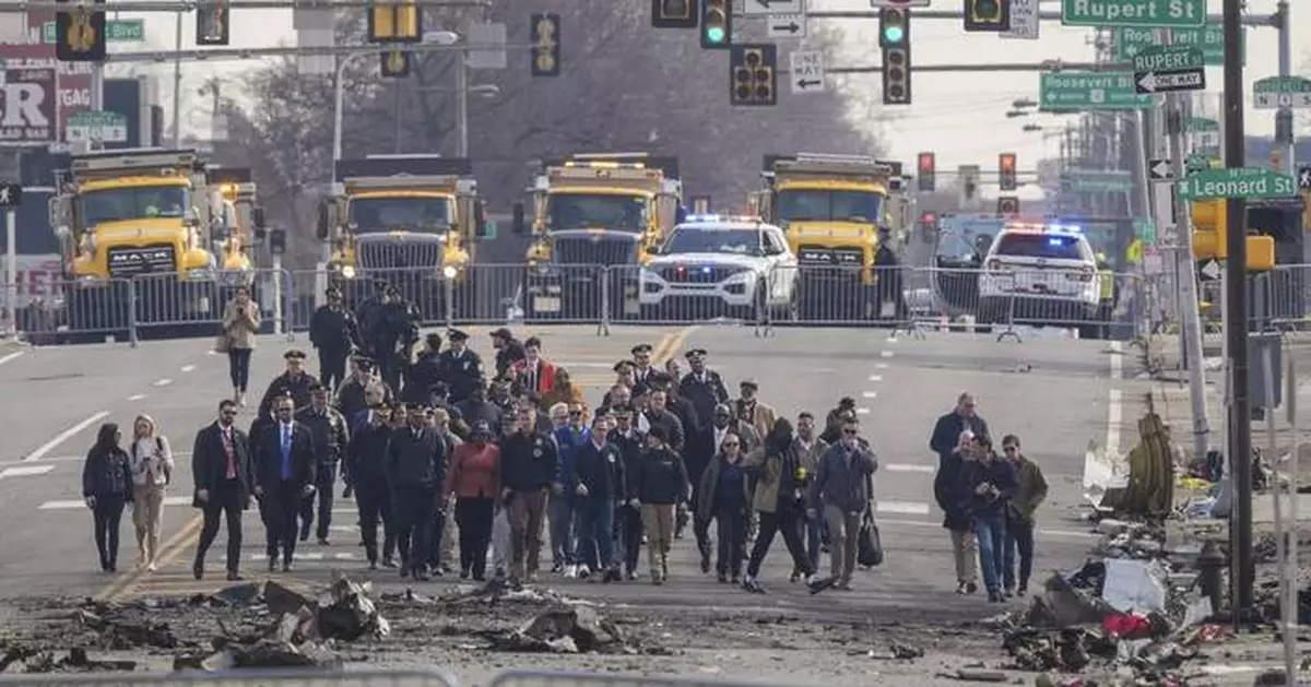 Transportation secretary says 'expansive' impact zone was left by Philadelphia medical plane crash