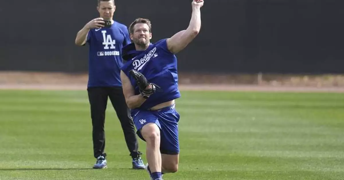 Clayton Kershaw finalizes $7.5 million, 1-year deal to stay with Dodgers for 18th season