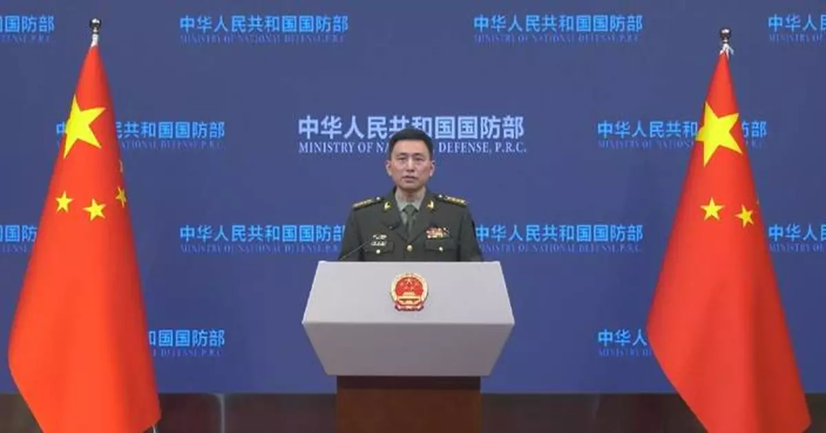 Chinese army always staunch force in safeguarding world peace: spokesman