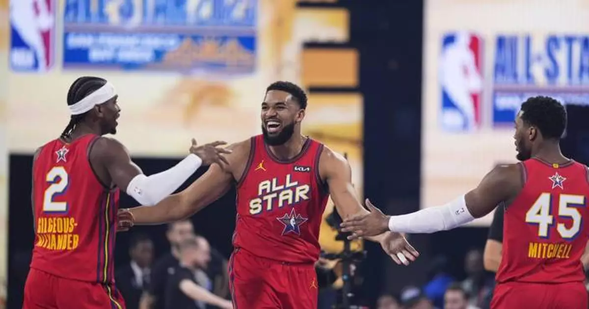 Shaq's OGs win the 1st NBA All-Star mini-tournament, topping Chuck's Global Stars 41-25 in the final