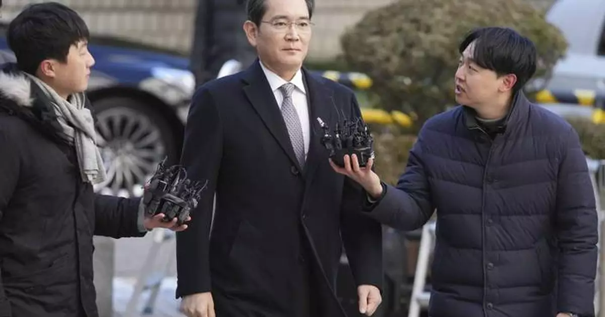 South Korean appeals court upholds acquittal of Samsung chief Lee