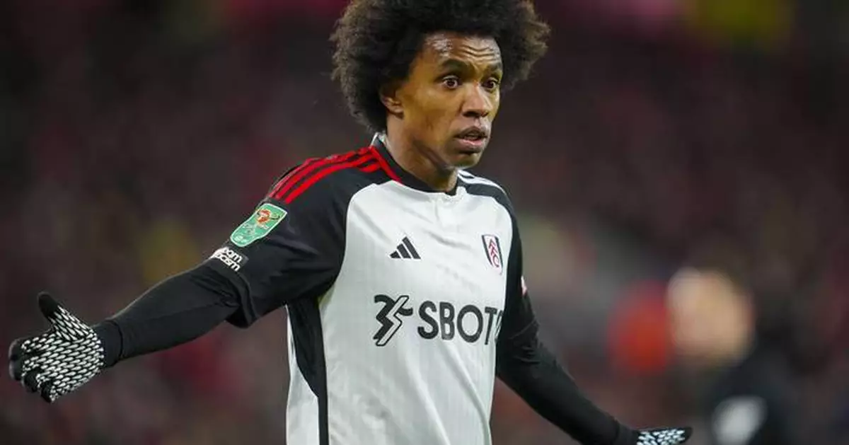 Willian returns for third spell at Fulham in Premier League