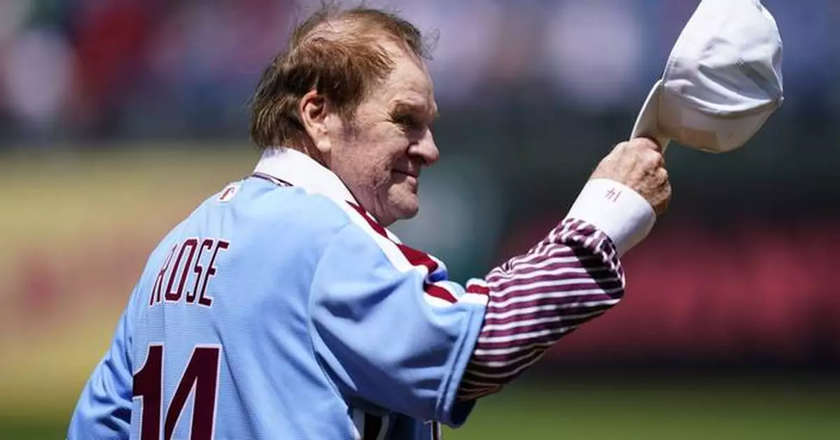 Reds will wear No. 14 patch on jersey sleeve to honor Pete Rose, who died last year