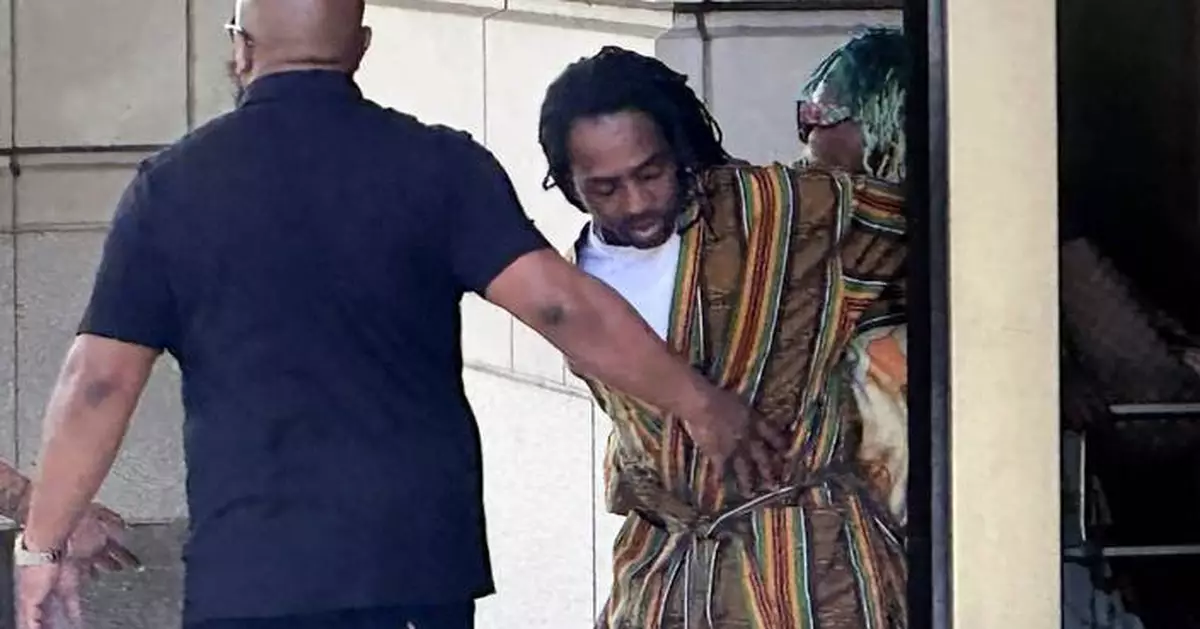 Trayon White expelled from the DC Council for corruption but he's free to run for his old seat