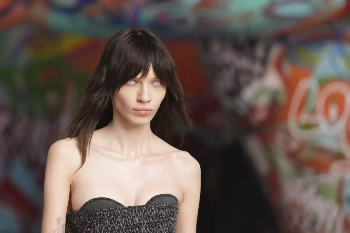 A model wears a creation of the Diesel Fall/Winter 2025-2026 women's collection presented in Milan, Italy, Wednesday, Feb. 26, 2025. (AP Photo/Antonio Calanni)