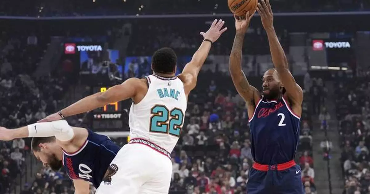 Kawhi Leonard scores 25 points in Clippers' 128-114 victory over Grizzlies