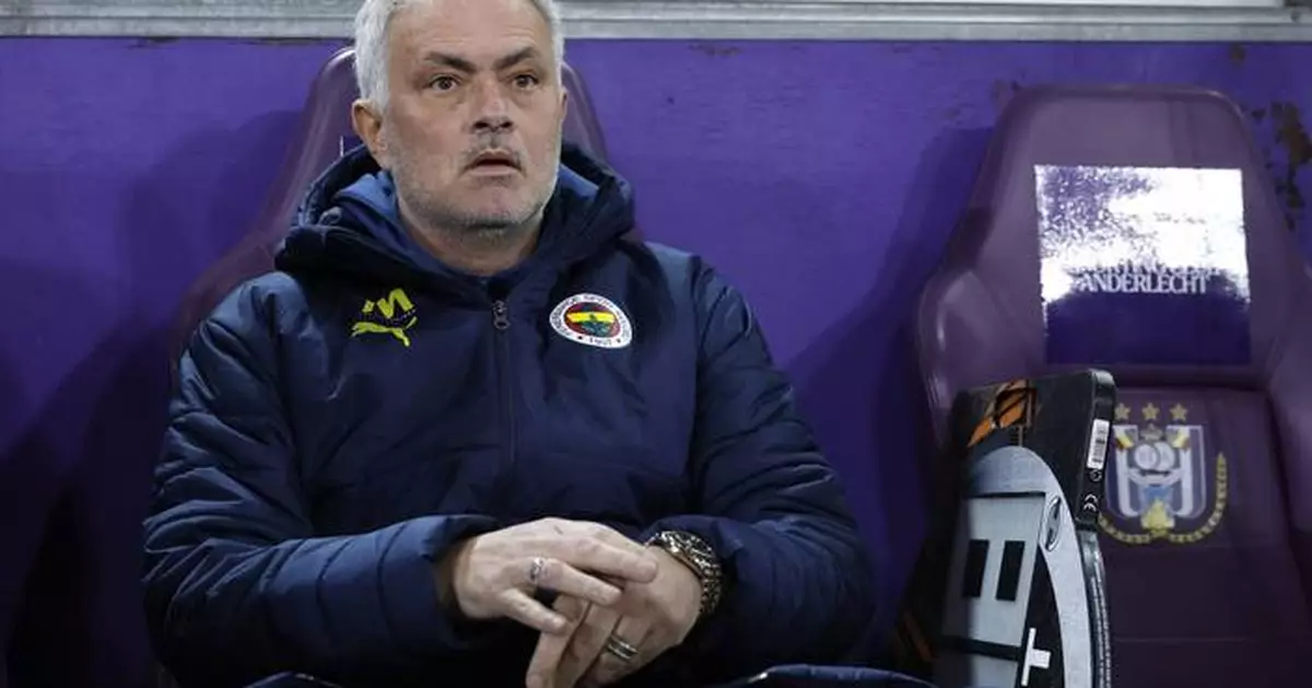 Jose Mourinho banned for four matches and fined after Turkish referees comment