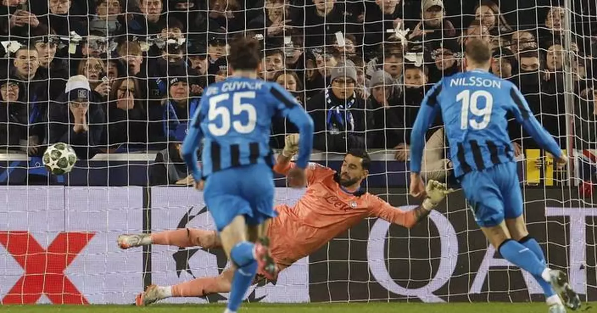 Kane lifts Bayern to beat Celtic in Champions League playoffs. Milan, Atalanta and Monaco all lose