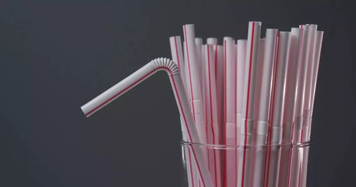 Plastic straws have come to symbolize a global pollution crisis. Trump wants them to stay