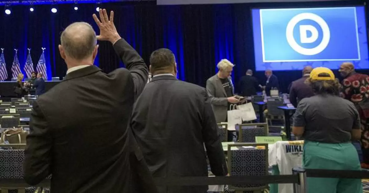 Democrats elect Ken Martin, the party leader in Minnesota, as their national chair