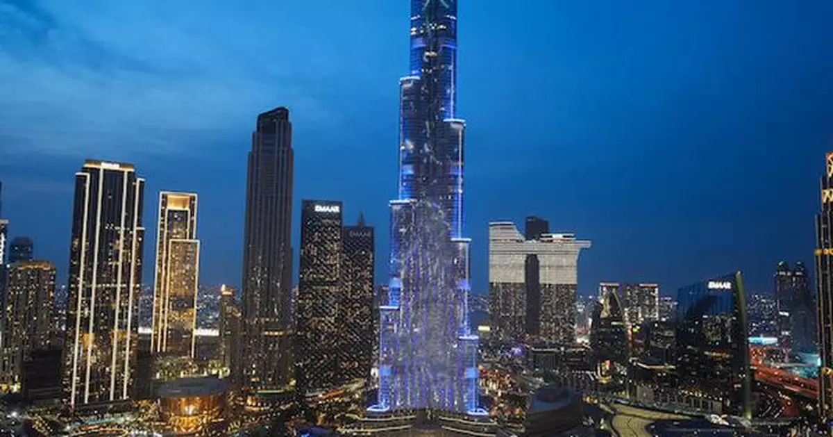 Dubai Fountain Undergoes a Stunning Revamp: Temporary Closure Announced for Upgrade and Enhancement