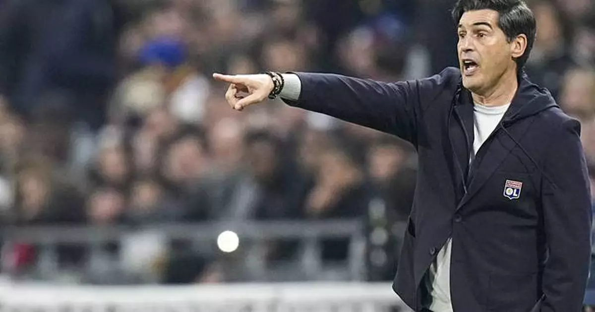 Lyon coach Paulo Fonseca banned 9 months from French games for confronting referee