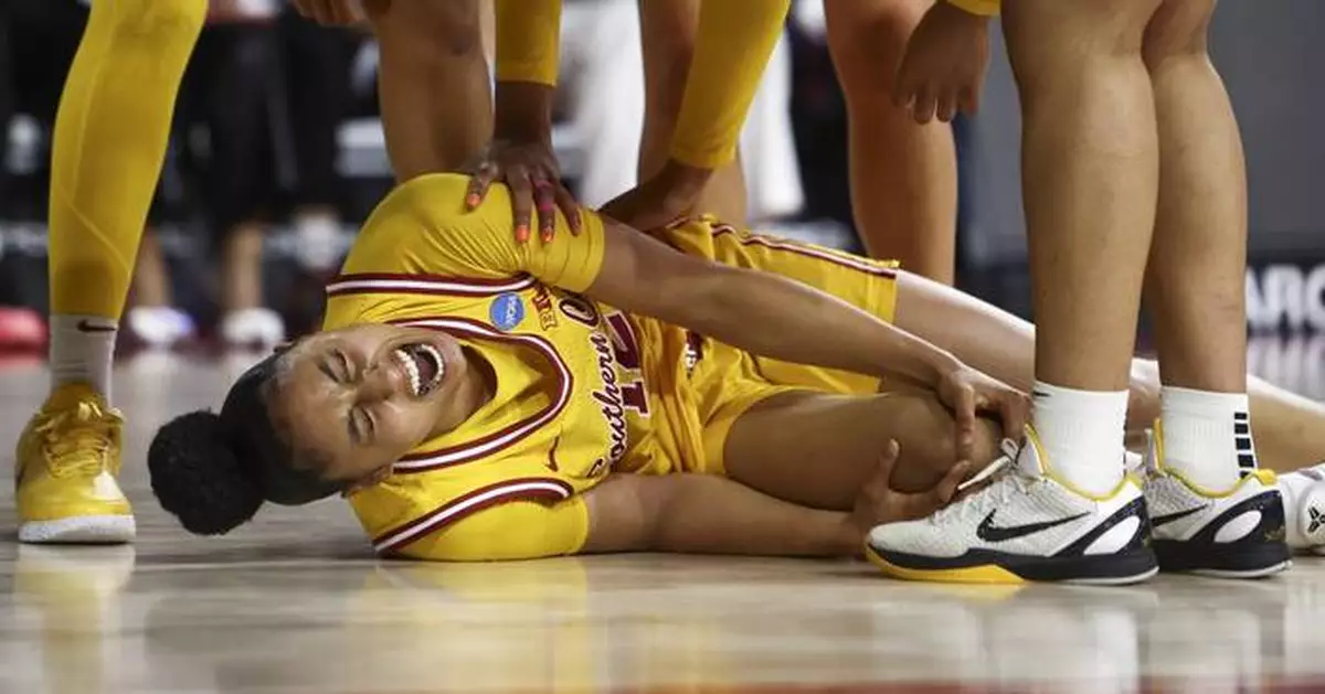 USC star JuJu Watkins suffers season-ending knee injury in March Madness win over Mississippi State