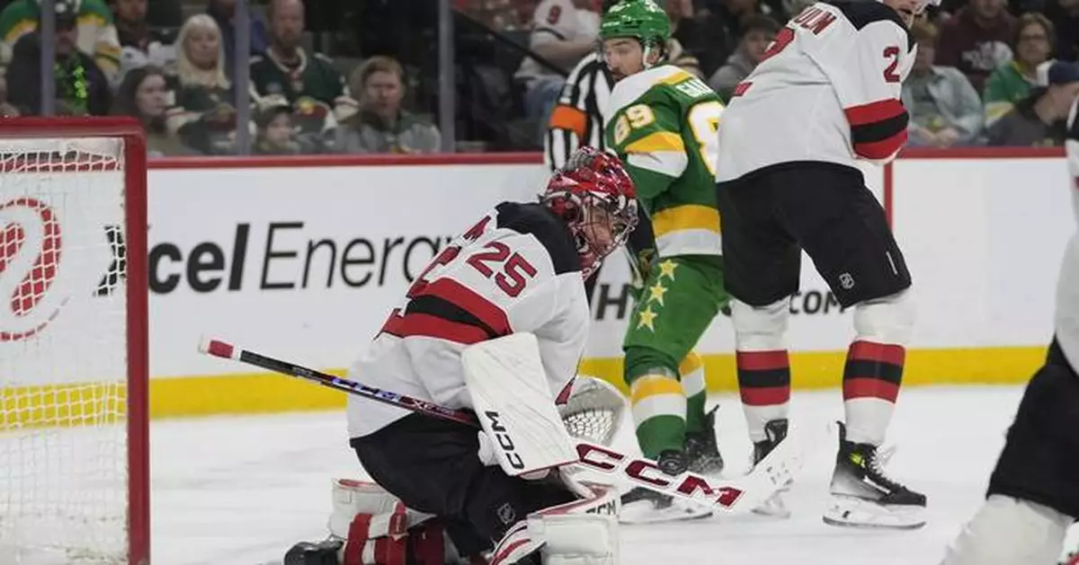Hischier has hat trick, Devils top Wild 5-2