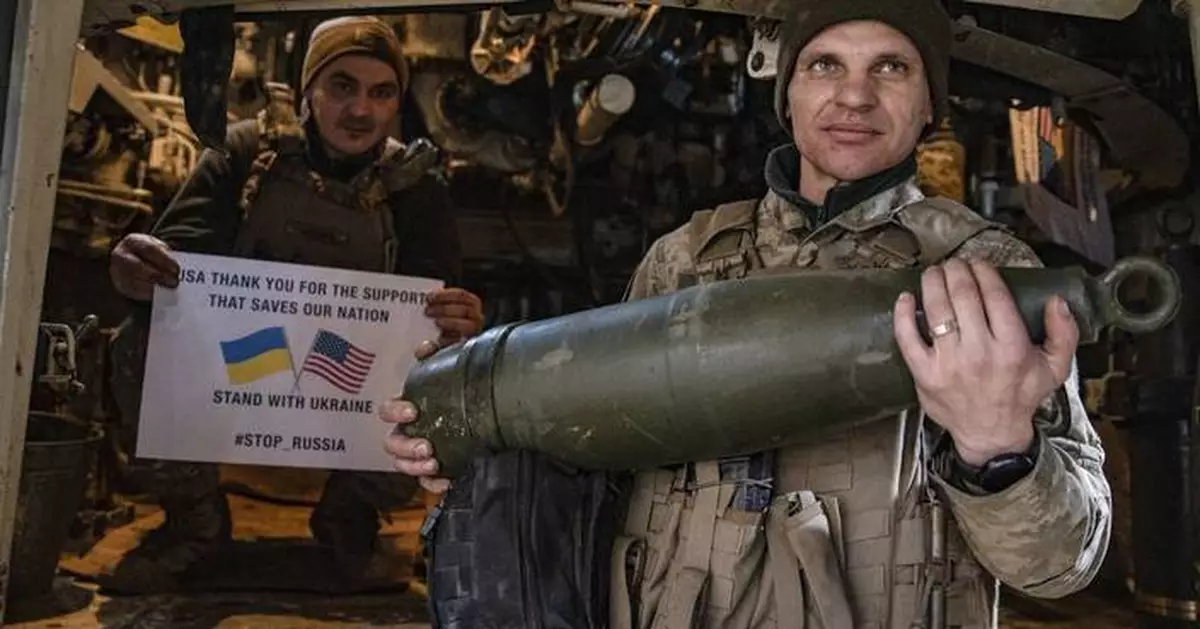 US arms flow to Ukraine again as the Kremlin mulls a ceasefire proposal