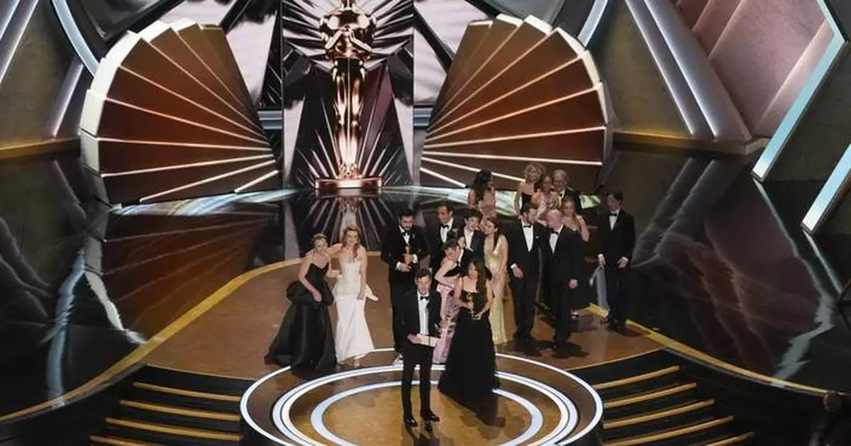Hulu viewers miss Oscars climax in latest mishap for streaming platforms' live programming