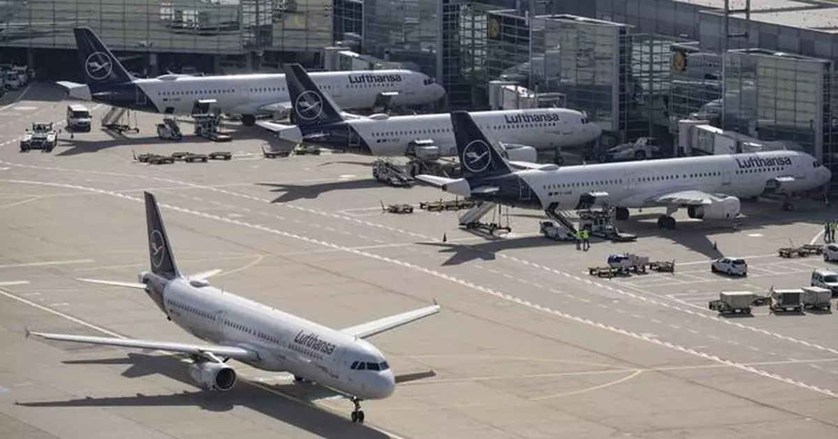 Berlin airport cancels flights ahead of Monday's strike. 10 other airports could see disruptions
