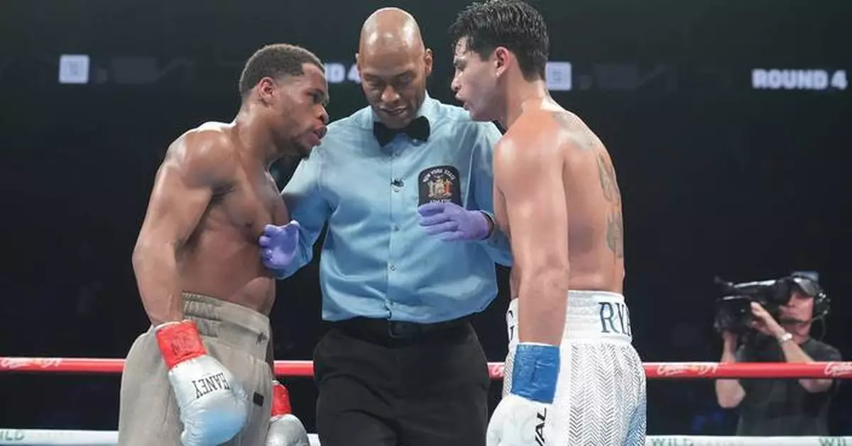 Times Square boxing event in May promises to be big, with 3 fights and talk of half a million fans