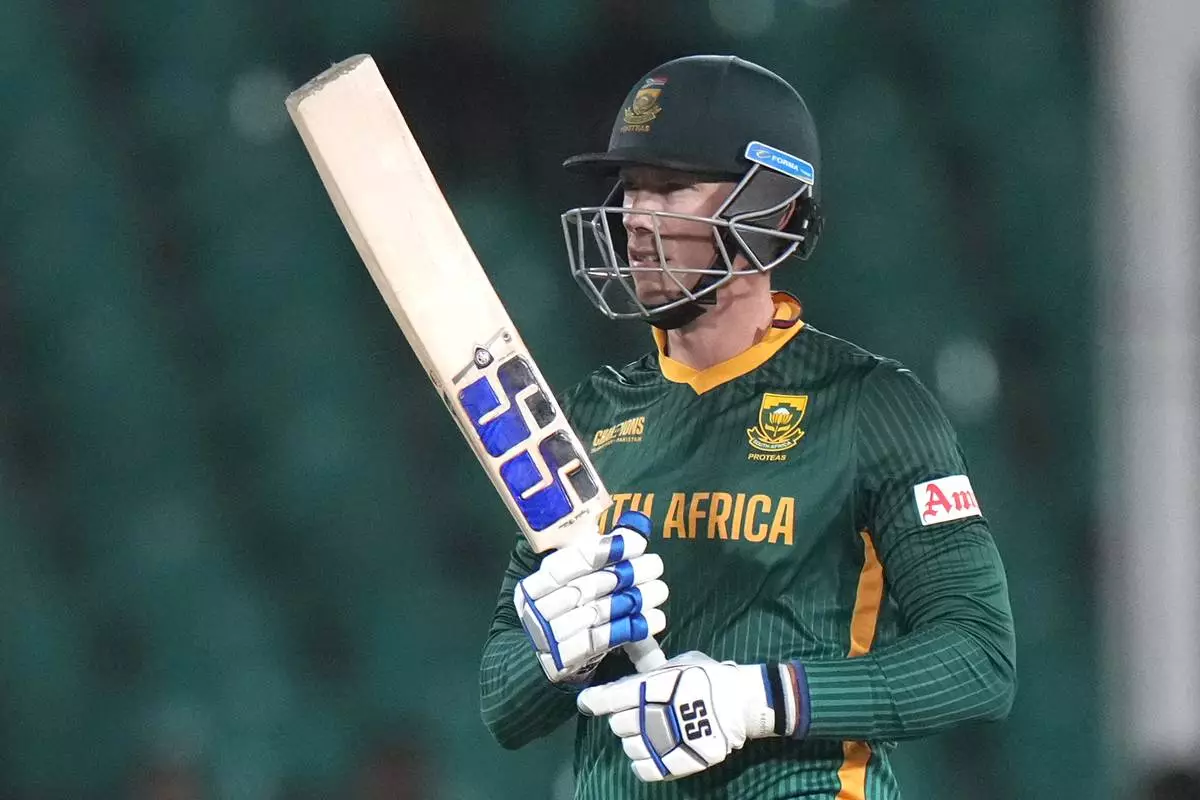South Africa's Rassie van der Dussen walks toward his batting point during the ICC Champions Trophy cricket match between England and South Africa, in Karachi, Pakistan Saturday, March 1, 2025. (AP Photo/Anjum Naveed)