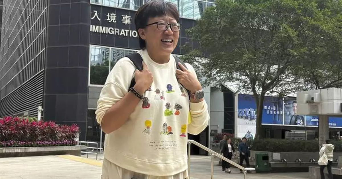 A social worker who tried to mediate during the 2019 protests in Hong Kong is convicted of rioting