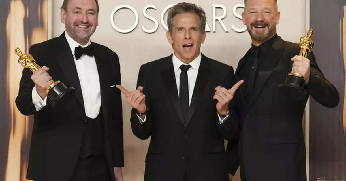PHOTO COLLECTION: 97th Academy Awards Press Room