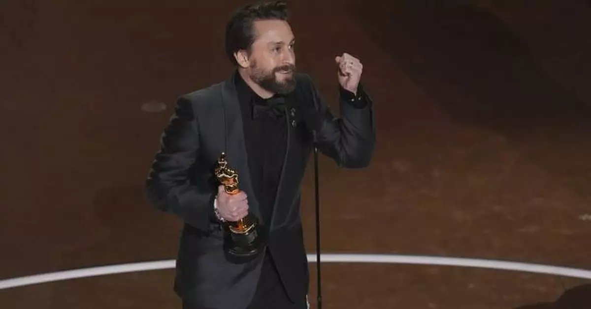 Kieran Culkin wins best supporting actor at the Oscars, completing his sweep