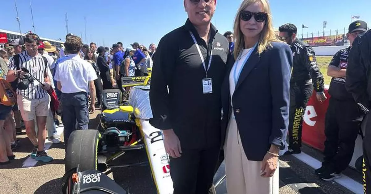 AP spent the IndyCar opener with Andretti leadership, including Jill Gregory in her debut race