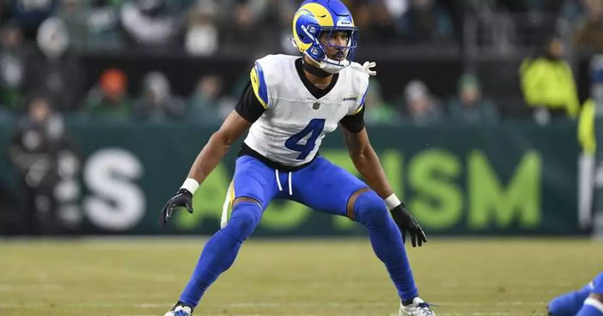 CB Ahkello Witherspoon re-signs for a 3rd season with the Los Angeles Rams