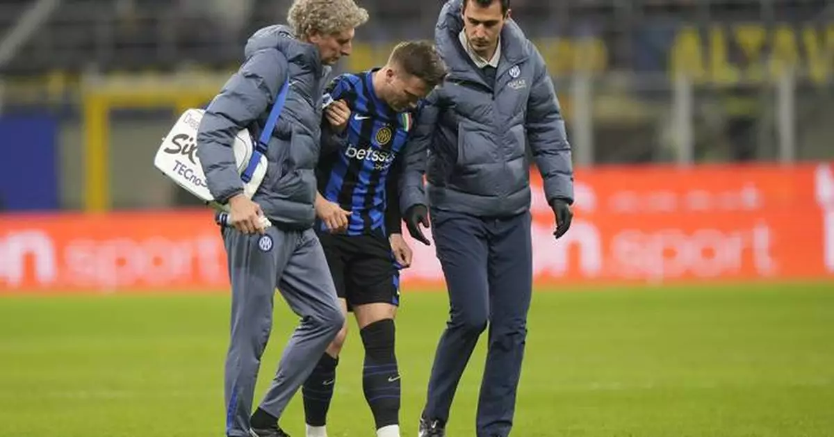 Inter Milan midfielder Piotr Zielinski could be out for weeks with calf injury