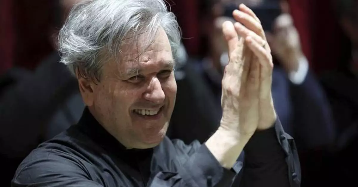London Symphony Orchestra conductor Antonio Pappano goes underground — he takes the Tube to work