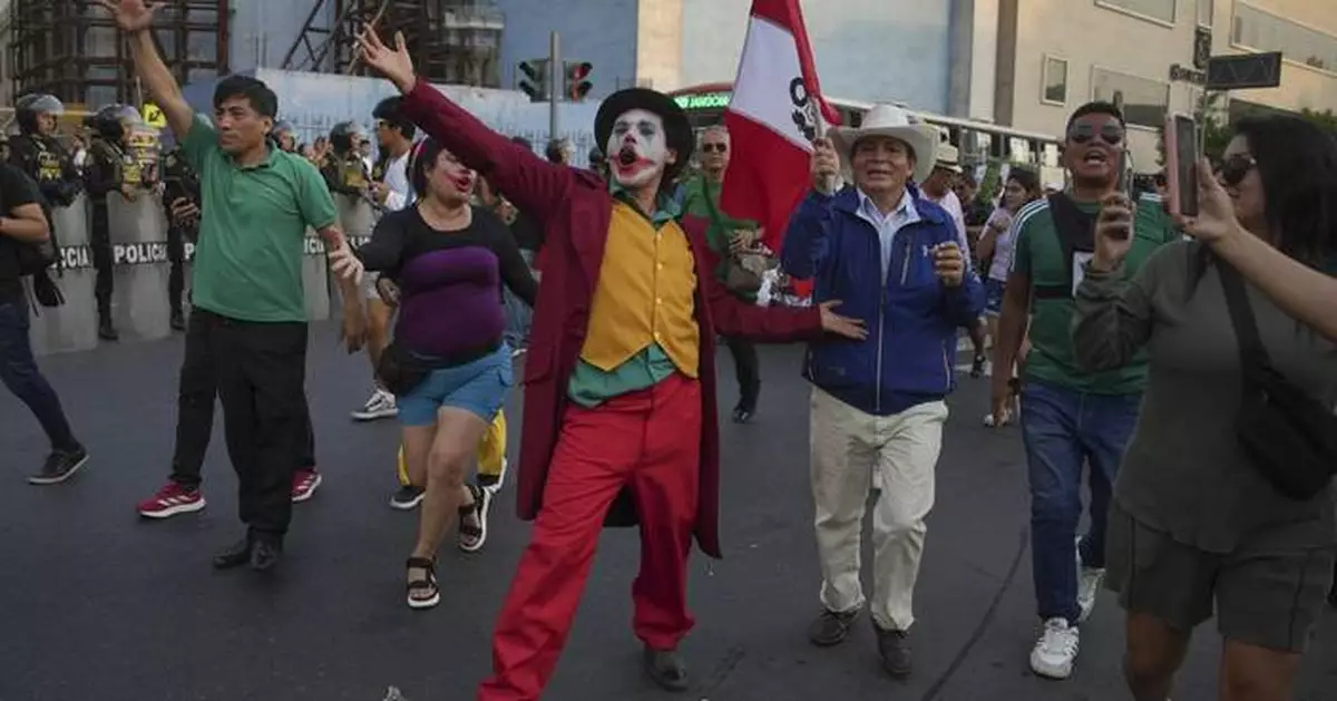 Peru's Congress votes to oust the interior minister for failing to halt killings