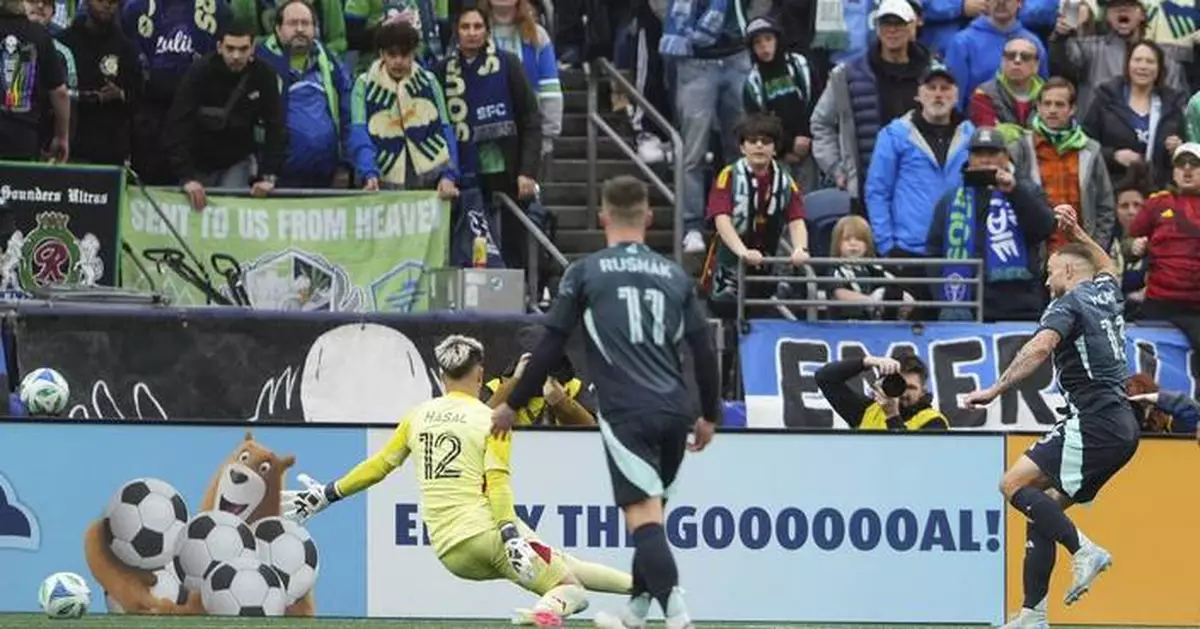 Jordan Morris becomes Seattle's all-time goals leader, Sounders beat LAFC 5-2