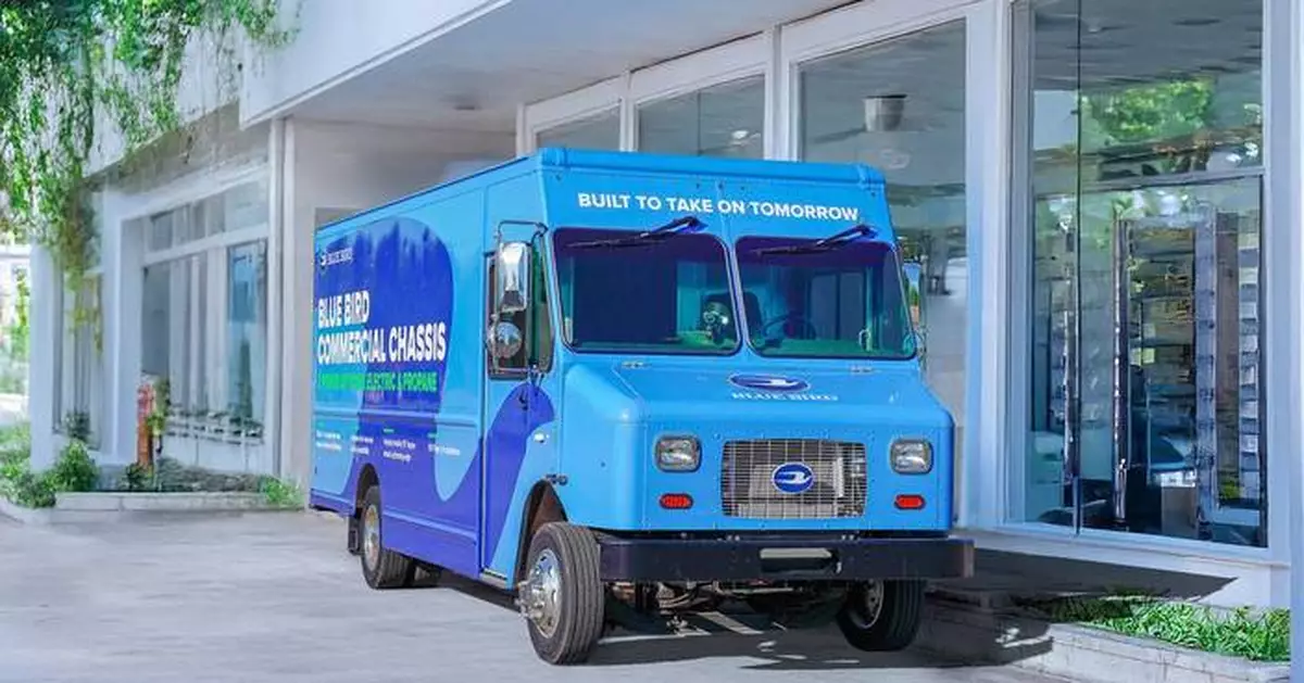 Blue Bird Showcases Zero- and Low-Emission Commercial Vehicle Platforms at 2025 Advanced Clean Transportation (ACT) Expo