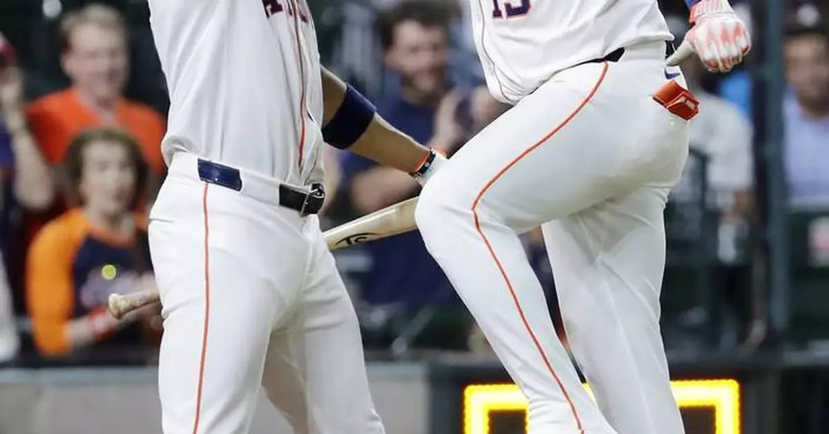 Astros cruise past the Blue Jays 5-1 behind 3 hits apiece from Jeremy Peña and Christian Walker