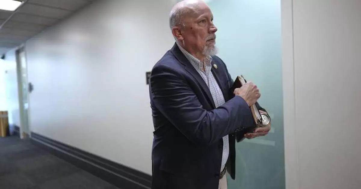 How the House's requirement to prove US citizenship could affect the ability to register to vote
