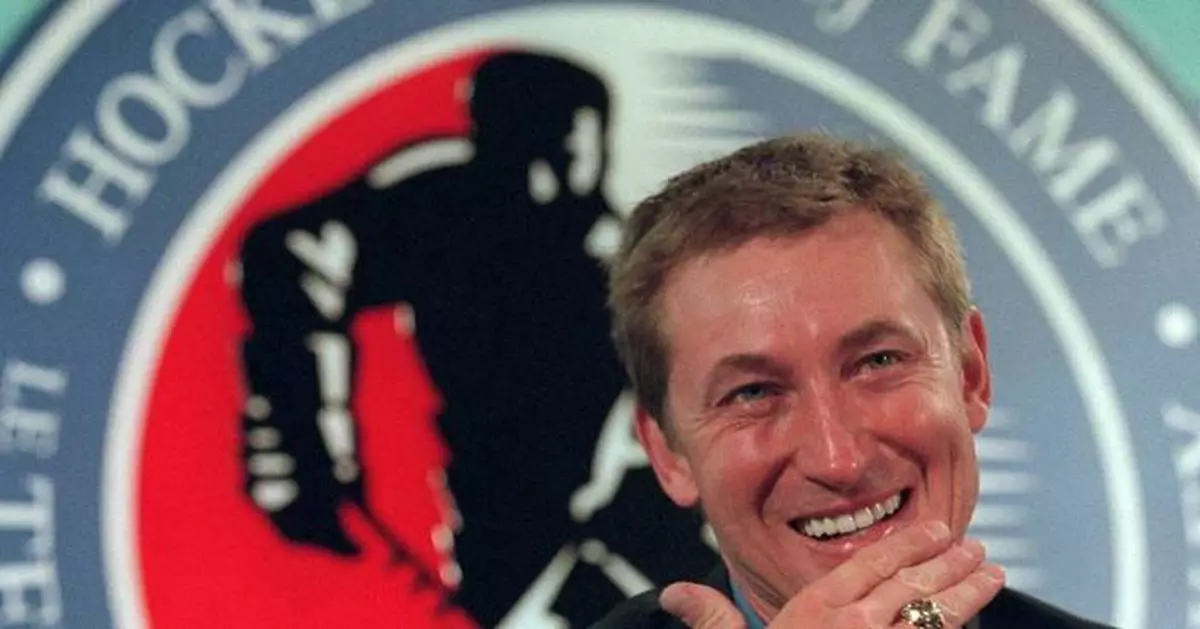 Trump tariffs and statehood comments about Canada stir loyalty debate about NHL great Wayne Gretzky