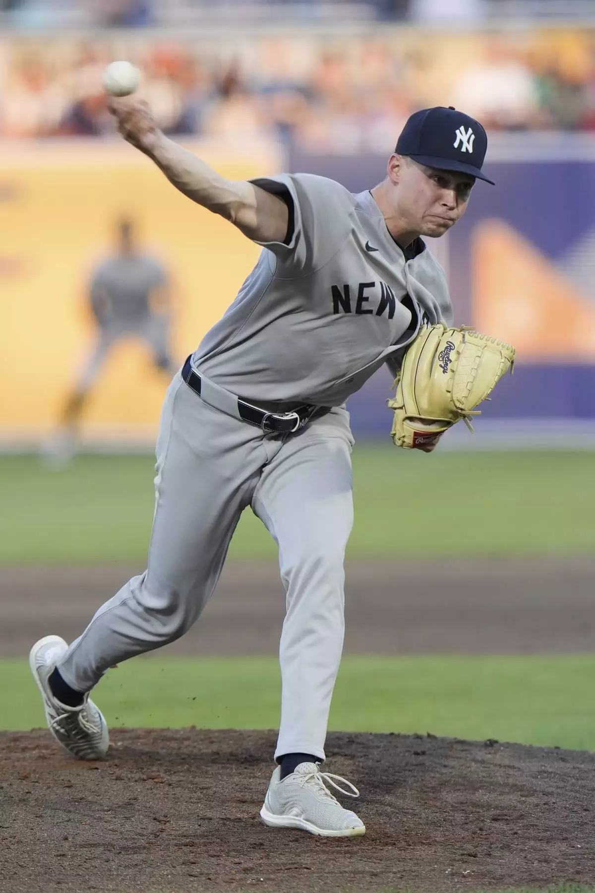 New York Yankees' Will Warren pitches to the Tampa Bay Rays during the second inning of a baseball game Thursday, April 17, 2025, in Tampa, Fla. (AP Photo/Chris O'Meara)