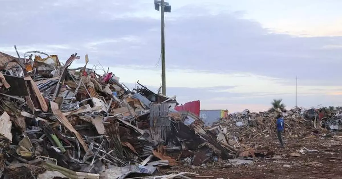 French President Macron brought new promises to cyclone-battered Mayotte. Residents want more