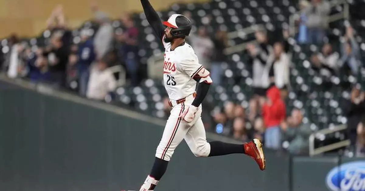 Buxton, Larnach homer to help the Twins beat the White Sox, 6-3