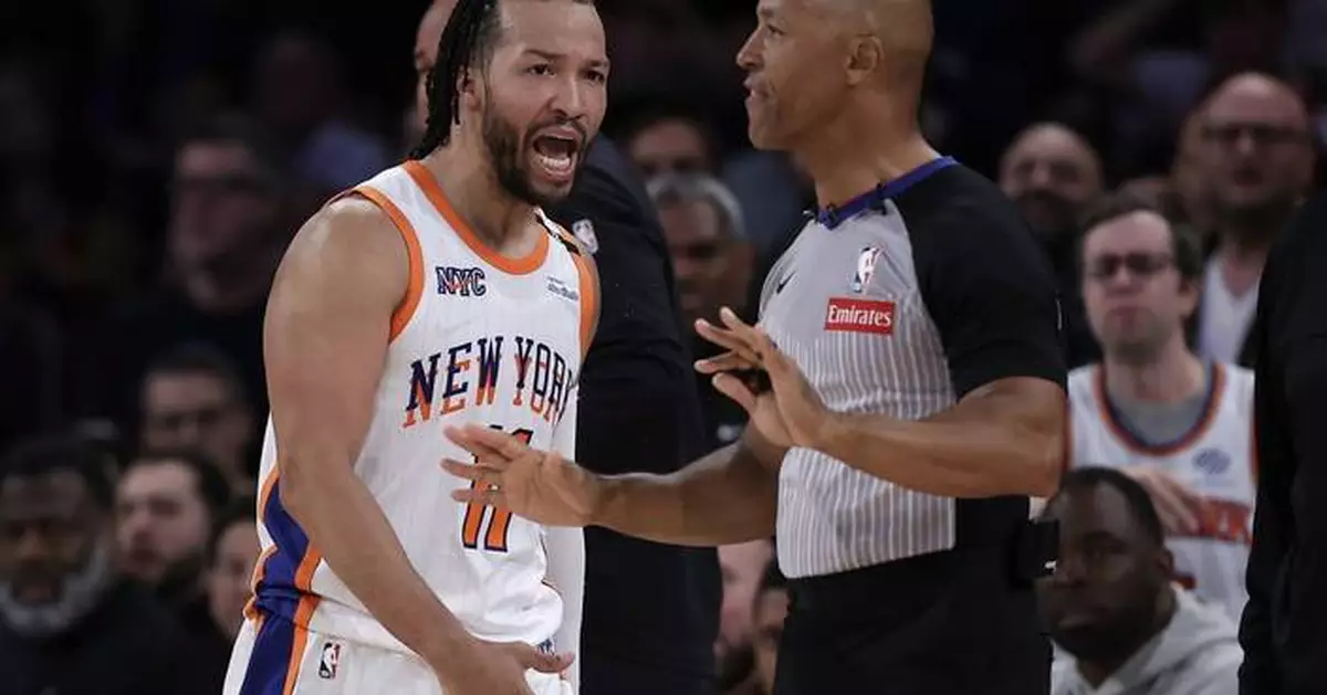 Brunson has his worst game of the playoffs in Game 5, and gets stuck on the sideline for part of it