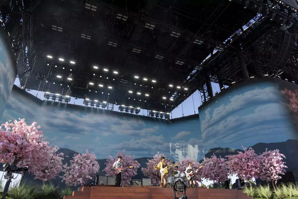 beabadoobee performs during the first weekend of the Coachella Valley Music and Arts Festival at the Empire Polo Club on Sunday, April 13, 2025, in Indio, Calif. (Photo by Amy Harris/Invision/AP)