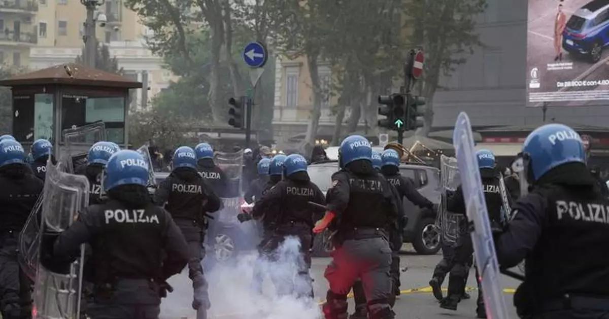 Rome derby clashes likened to 'urban warfare' with 24 police officers injured