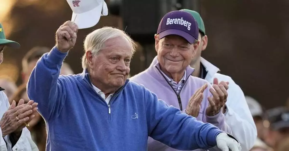 PHOTO COLLECTION: Masters Golf Par-3 Contest
