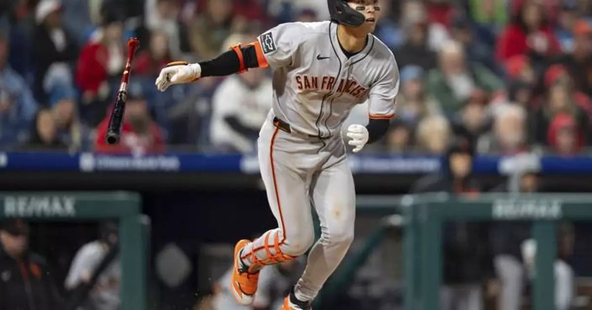 Jung Hoo Lee stars as the surging Giants beat Aaron Nola and the Phillies 11-4