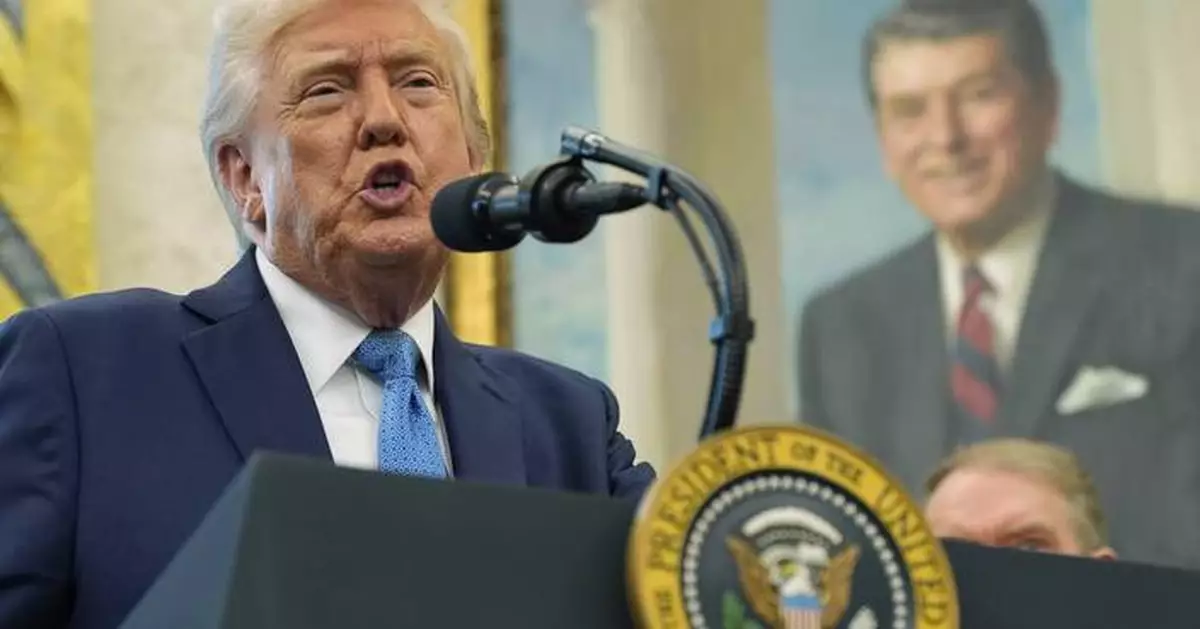 Trump says he has 'no intention' of firing Federal Reserve chair