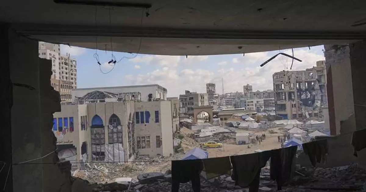 AP PHOTOS: A bombed-out Gaza university becomes a shelter for displaced Palestinians